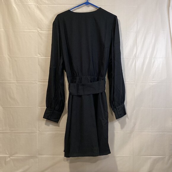 Express Women's Wrap Dress - Picture 5 of 6